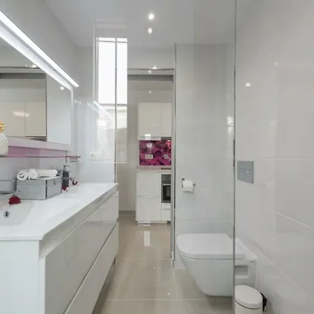 Sea View 2br Toploctaion Heated Pool 5 Min To 公寓 *